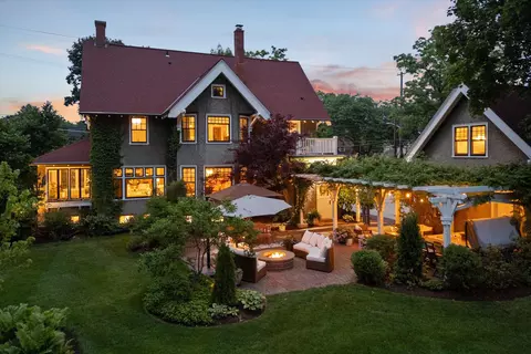 n69w6507 Bridge, Cedarburg, WI 53012