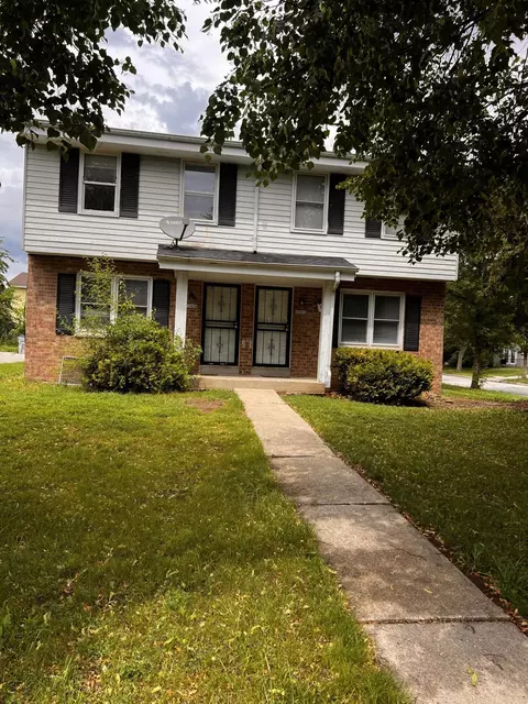 10402 W Jonen, Milwaukee, WI 53224