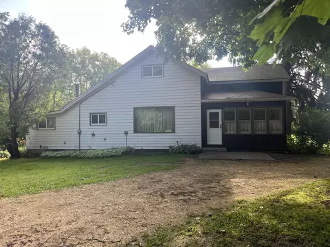 420 County Highway H, Farmington, WI 53021