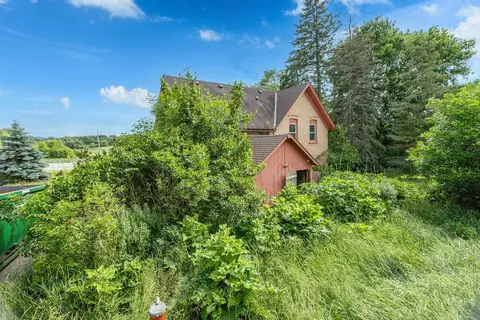 5046 State Highway 33, Addison, WI 53095