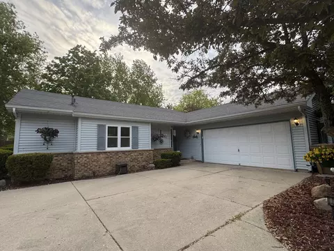 1208 39th, Kenosha, WI 53144