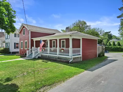 513 61st, Kenosha, WI 53143