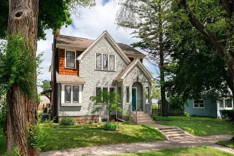 1801-1803 Cameron, La Crosse, WI 54601