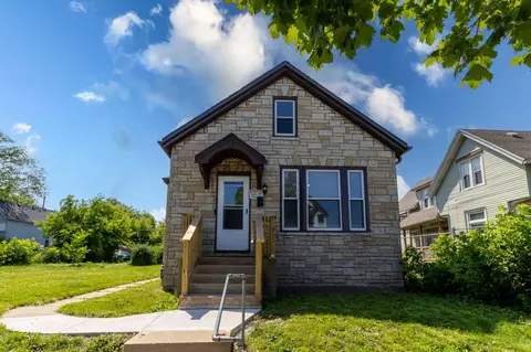 1931 N 20th, Milwaukee, WI 53205