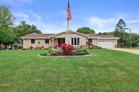 12128 W Euclid, West Allis, WI 53227