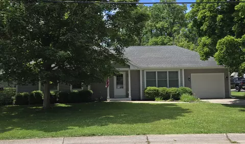 24 Stam, Williams Bay, WI 53191