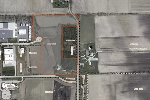 Lt1b Universal, Whitewater, WI 53190