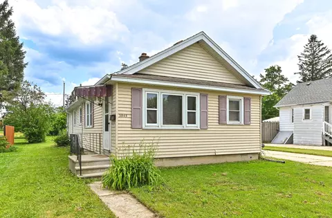3945 E Birchwood, Cudahy, WI 53110