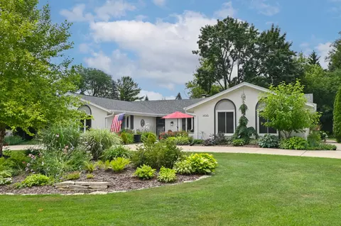 14545 Ridgemoor, Elm Grove, WI 53122