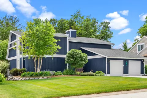 1736 Miller, Lake Geneva, WI 53147