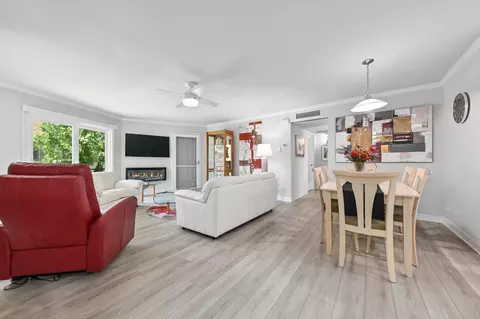w170n11423 Armada #15, Germantown, WI 53022