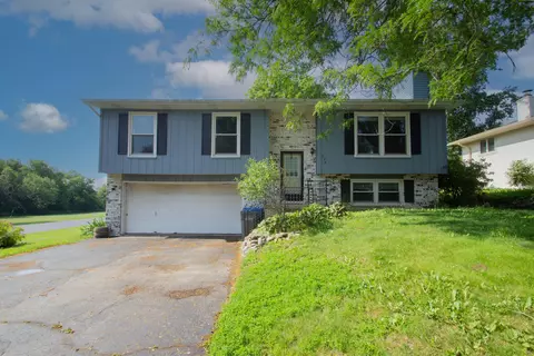 925 Liberty, Watertown, WI 53094