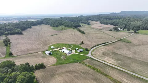 1000 Glomstad, Holmen, WI 54636