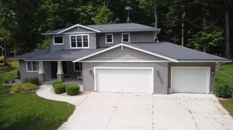 1038 Wood, Wilson, WI 53081