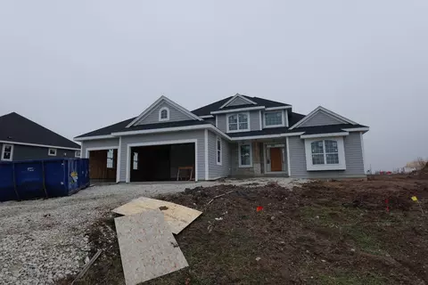 9866 N Cygnet, Mequon, WI 53097