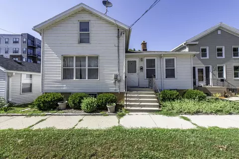 318 59th, Kenosha, WI 53140