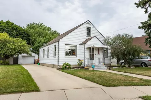 7522 25th, Kenosha, WI 53143
