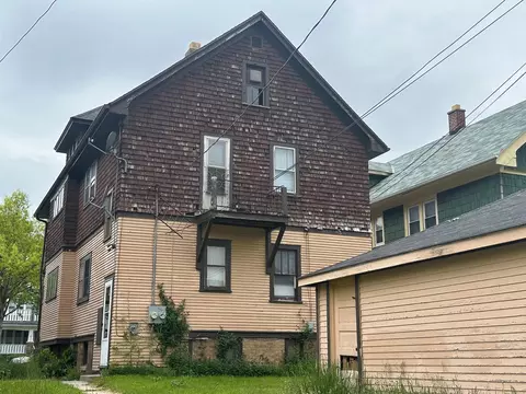2838 N 49th, Milwaukee, WI 53210