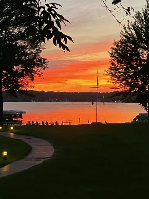 s75w17653 Harbor, Muskego, WI 53150