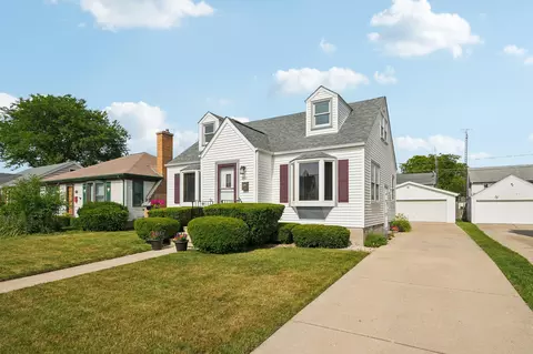 7813 28th, Kenosha, WI 53143
