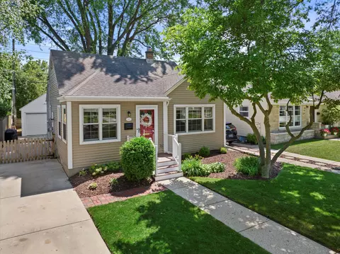 615 E Hampton, Whitefish Bay, WI 53217