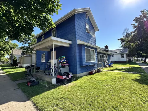 1302 Avon #803 CLINTON ST, La Crosse, WI 54603