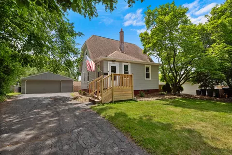 10037 W Bungalow, West Allis, WI 53214
