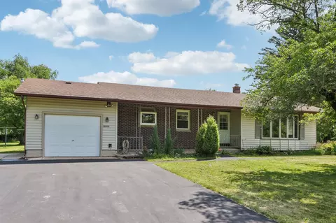 n6836 Avataia Trail, Sugar Creek, WI 53121