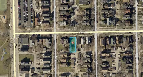 3319 W Clybourn, Milwaukee, WI 53208