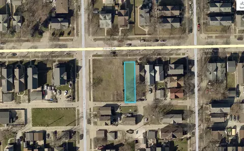 3121 W Saint Paul, Milwaukee, WI 53208