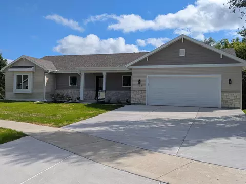 123 Vista Del Parco, Sullivan, WI 53178