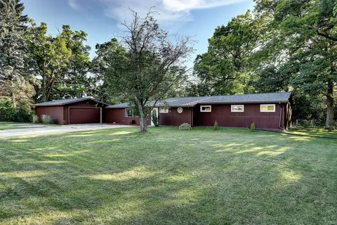 n6539 Peck Station Road, Lafayette, WI 53121