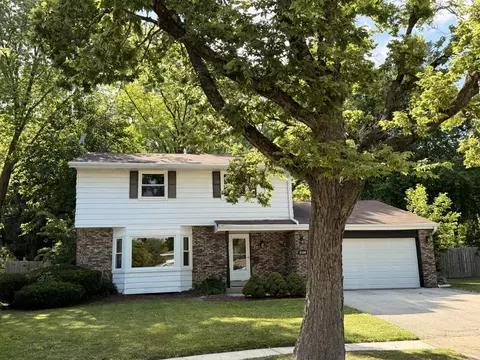 2108 Cardinal, Waukesha, WI 53186