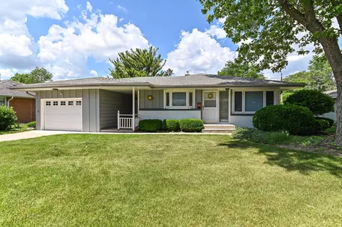5309 Mansfield, Greendale, WI 53129