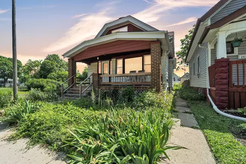 2630 S 14th, Milwaukee, WI 53215