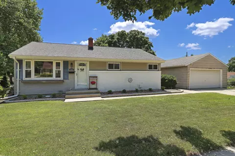 9705 W Montana, West Allis, WI 53227