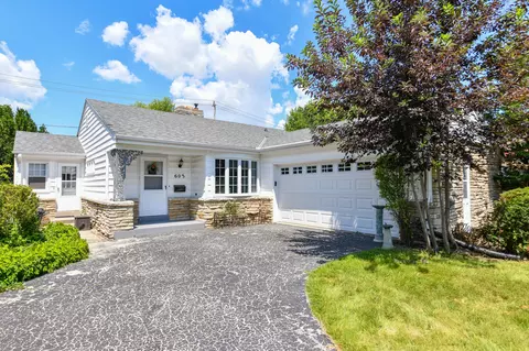 603 Glenview, Wauwatosa, WI 53213