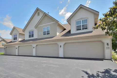 8536 S Stratford, Oak Creek, WI 53154