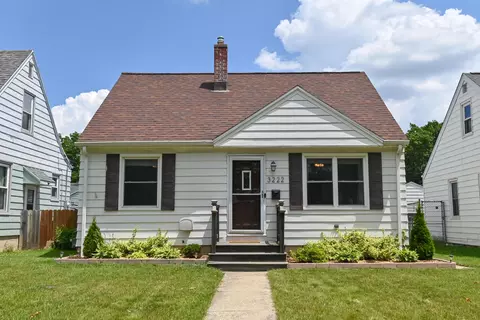 3222 N 85th, Milwaukee, WI 53222