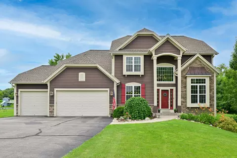 n7757 Crest Hill Drive, East Troy, WI 53120