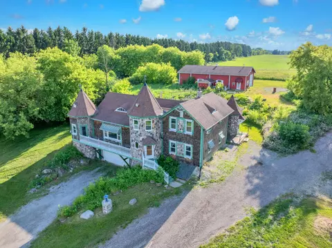 n266 County Road Ll, Holland, WI 53013
