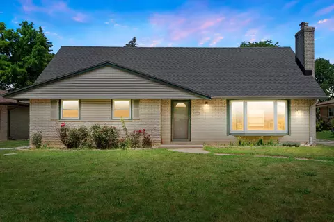 1792 Poplar, South Milwaukee, WI 53172
