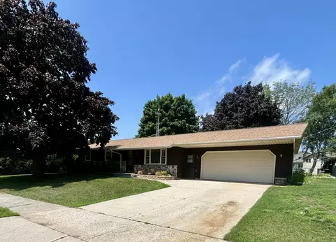 2918 40th, Two Rivers, WI 54241