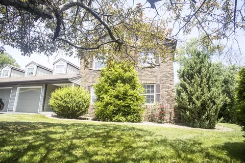 2442 Cross Crk #D, Sheboygan, WI 53081