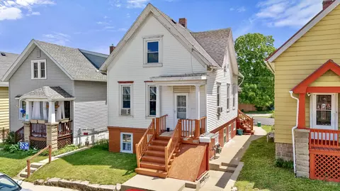 2248 S 23rd #2250, Milwaukee, WI 53215