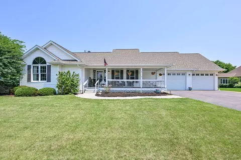 3486 Foxtail, Delavan, WI 53115