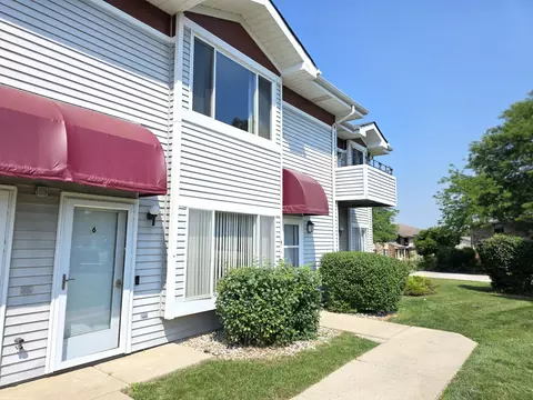 6641 Mariner #6, Mount Pleasant, WI 53406