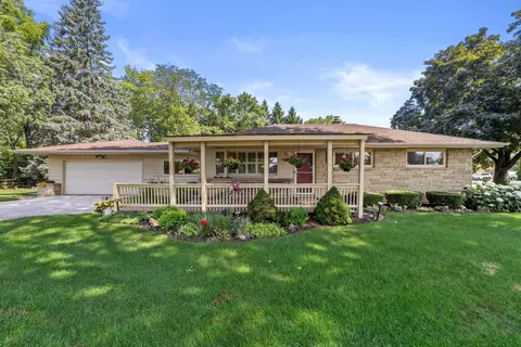 14930 Golf, Brookfield, WI 53005