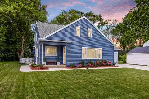 615 Hi Vw, Elm Grove, WI 53122