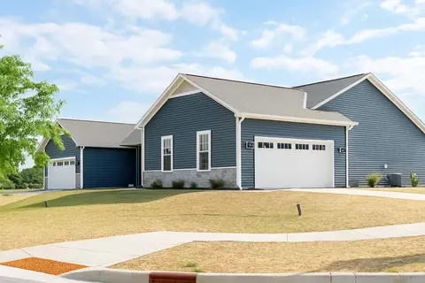 8302 85th, Pleasant Prairie, WI 53158